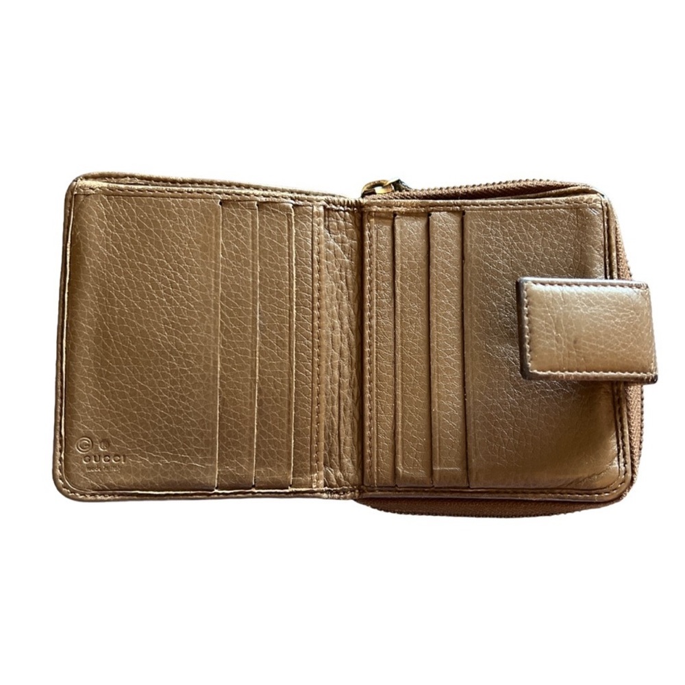 GUCCI Vintage Tan Leather Zip Around Wallet - Picture 11 of 16